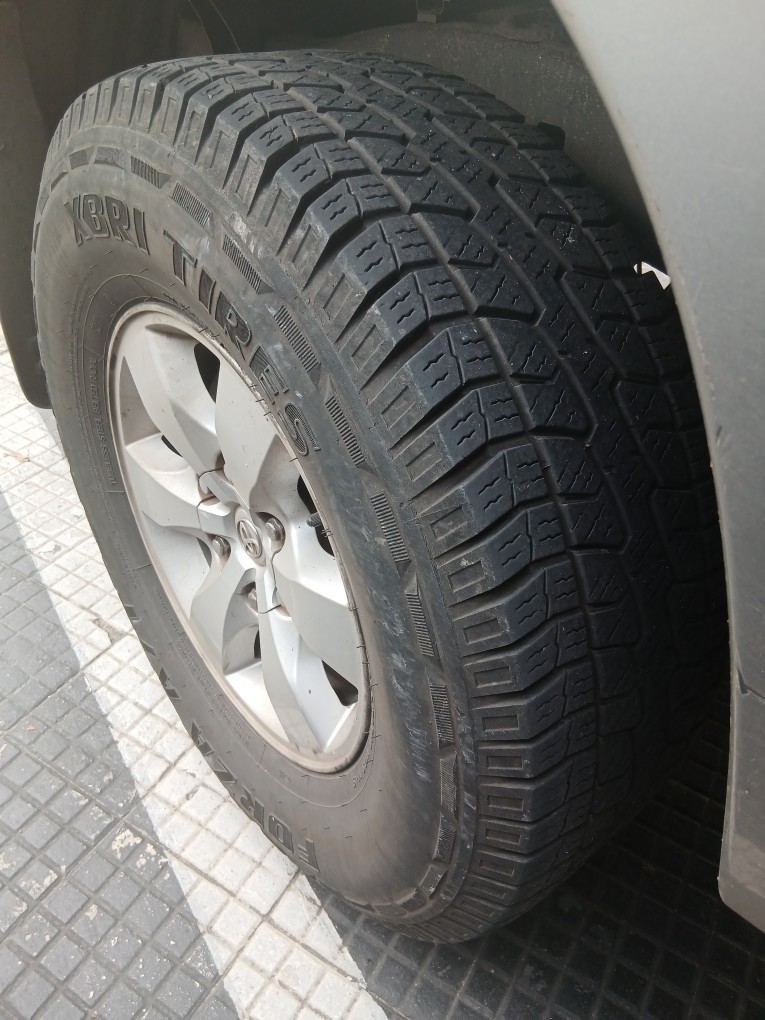 TOYOTA HILUX 2.7 SR 4X2 CD 16V FLEX 4P AUTOMATICO