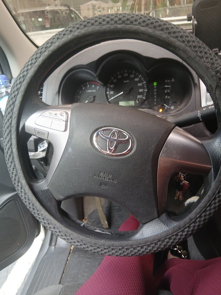 TOYOTA HILUX 2.7 SR 4X2 CD 16V FLEX 4P AUTOMATICO