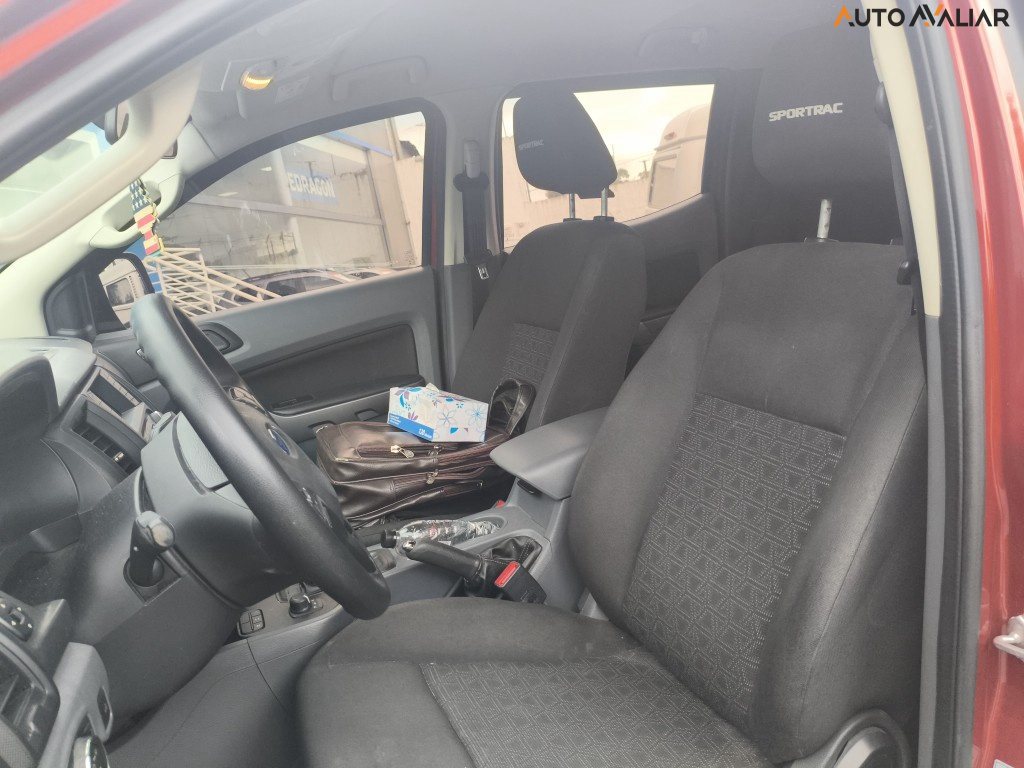 FORD RANGER 2.2 XLS 4X4 CD 16V DIESEL 4P AUTOMATICO