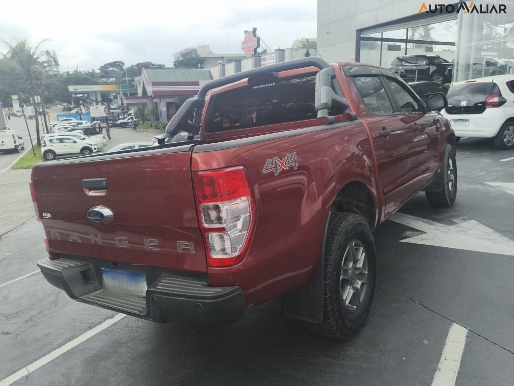 FORD RANGER 2.2 XLS 4X4 CD 16V DIESEL 4P AUTOMATICO