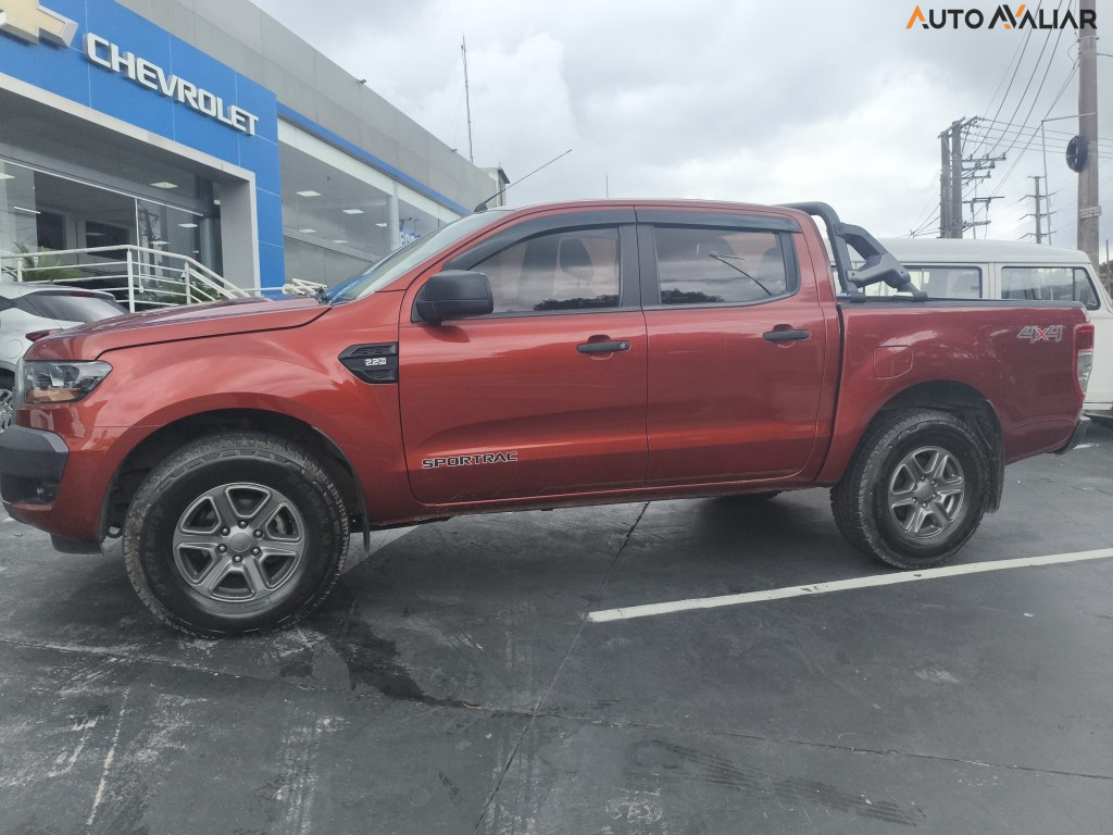 FORD RANGER 2.2 XLS 4X4 CD 16V DIESEL 4P AUTOMATICO