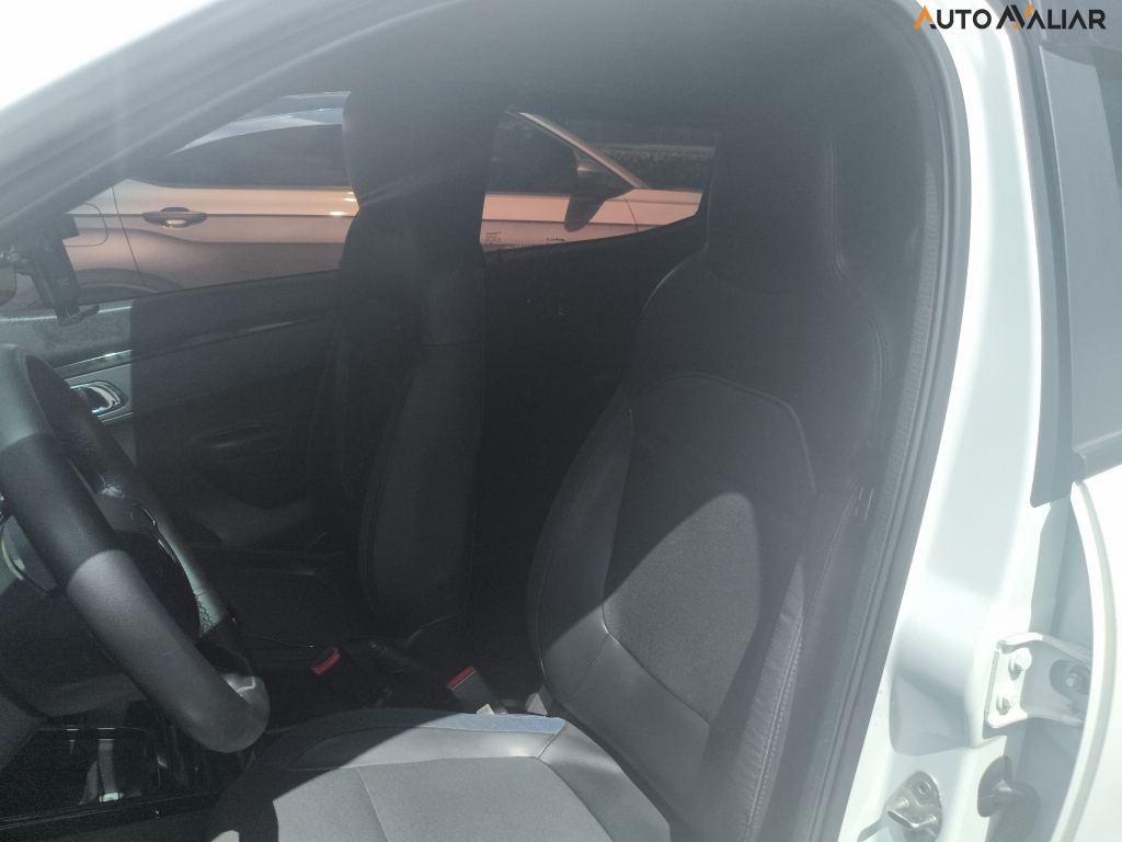 RENAULT KWID 1.0 12V SCE FLEX INTENSE MANUAL