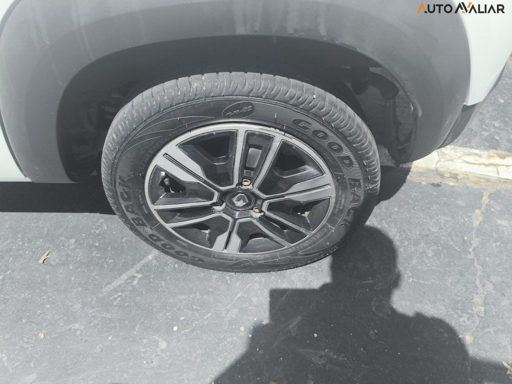 RENAULT KWID 1.0 12V SCE FLEX INTENSE MANUAL