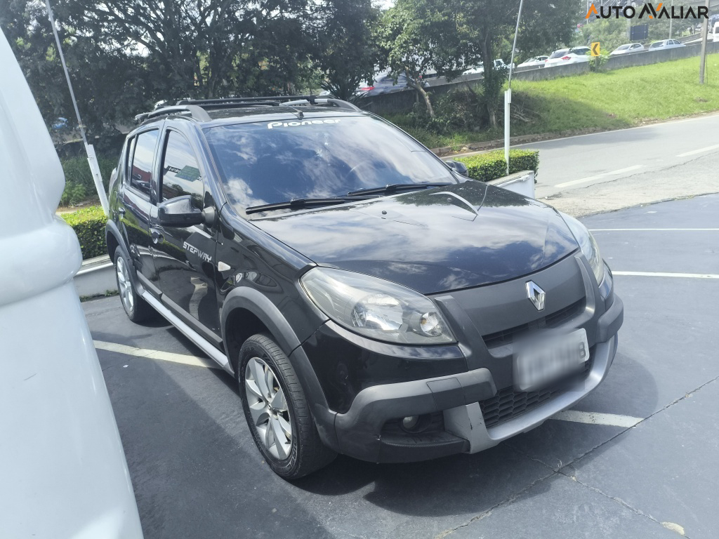 RENAULT SANDERO 1.6 STEPWAY 16V FLEX 4P AUTOMATICO