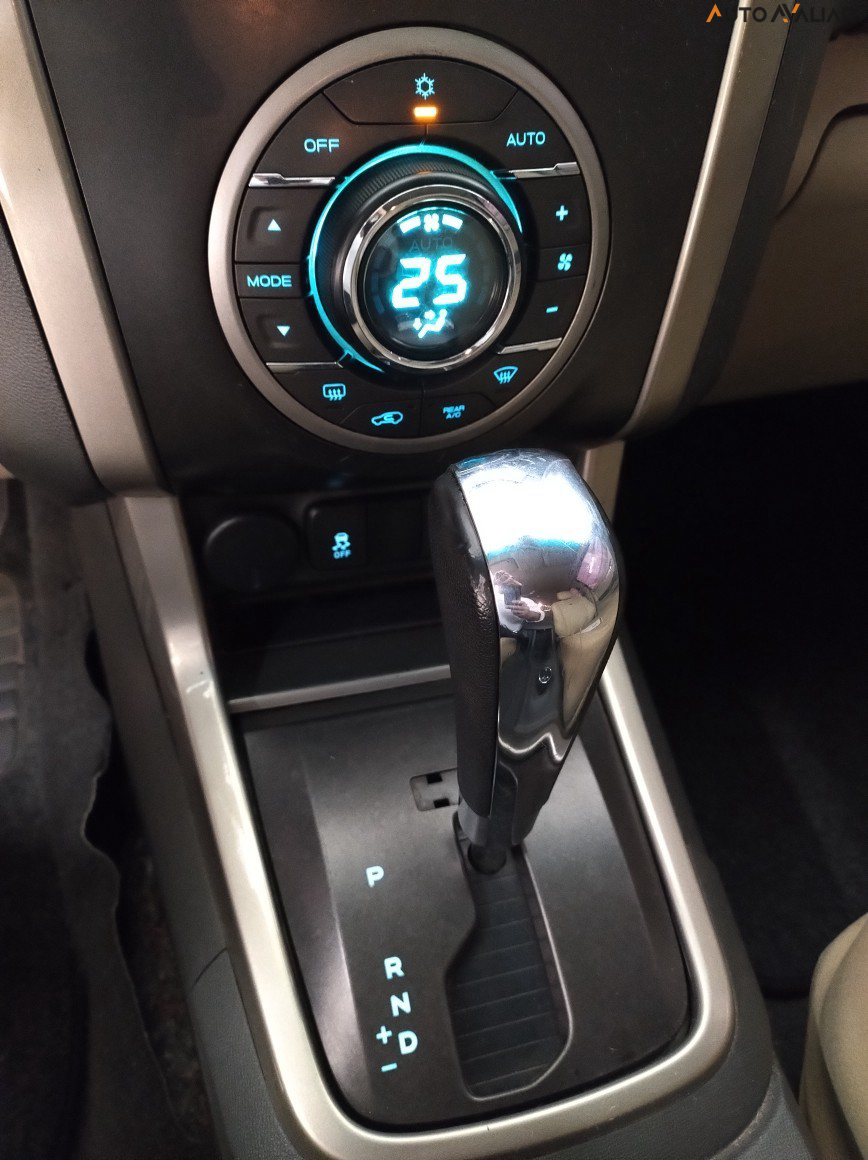 CHEVROLET TRAILBLAZER 2.8 LTZ 4X4 16V TURBO DIESEL 4P AUTOMATICO