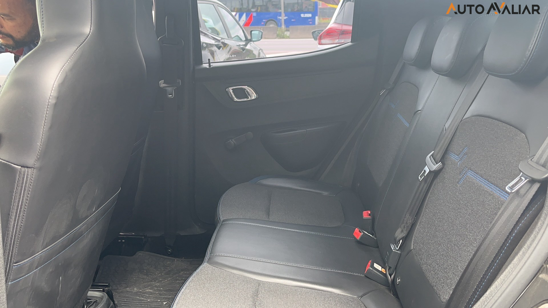 RENAULT KWID 1.0 12V SCE FLEX INTENSE MANUAL