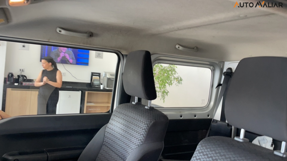 SUZUKI JIMNY 1.5 GASOLINA SIERRA 4YOU 4X4 AUTOMATICO