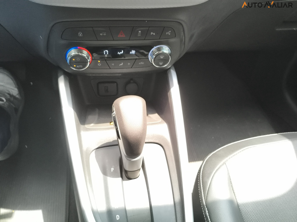 CHEVROLET ONIX 1.0 TURBO FLEX PLUS PREMIER AUTOM&Aacute;TICO