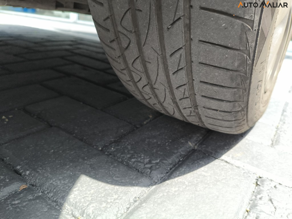 CHEVROLET ONIX 1.0 TURBO FLEX PLUS PREMIER AUTOM&Aacute;TICO