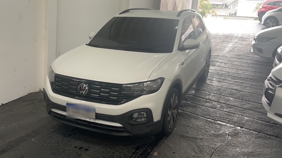 VOLKSWAGEN T-CROSS 1.0 200 TSI TOTAL FLEX COMFORTLINE AUTOM&Aacute;TICO
