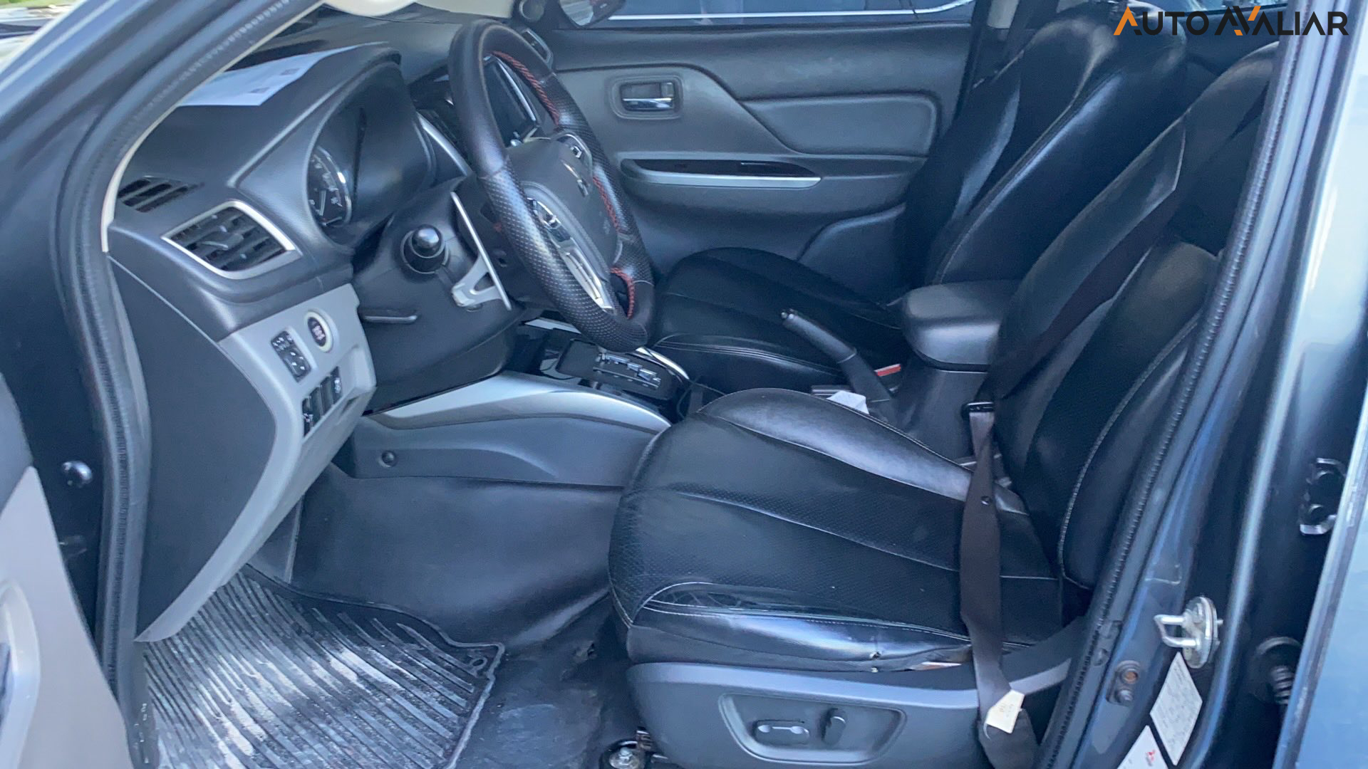 MITSUBISHI L200 TRITON  2.4 16V TURBO DIESEL OUTDOOR HPE-S CD 4X4 AUTOMATICO