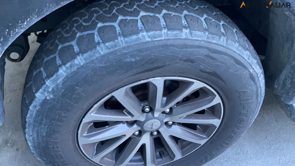 MITSUBISHI L200 TRITON  2.4 16V TURBO DIESEL OUTDOOR HPE-S CD 4X4 AUTOMATICO