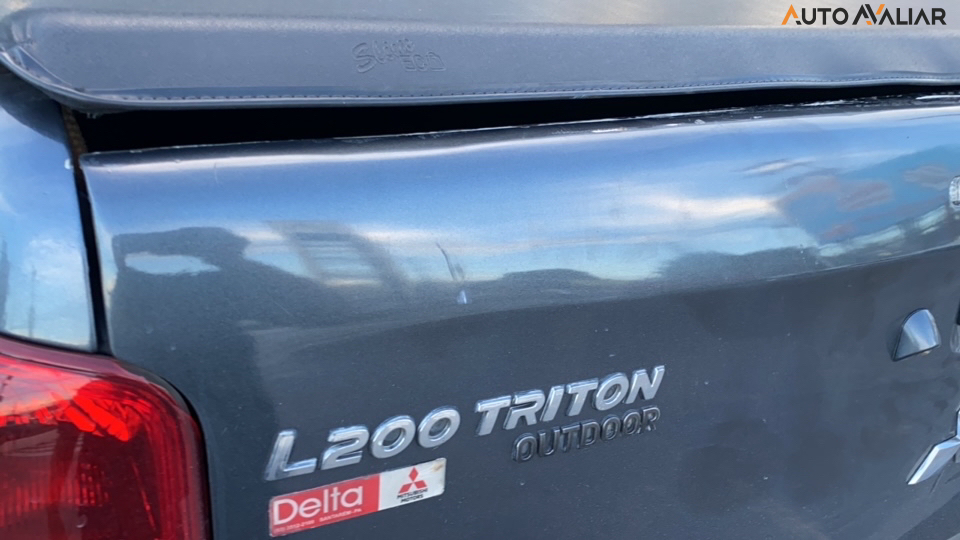 MITSUBISHI L200 TRITON  2.4 16V TURBO DIESEL OUTDOOR HPE-S CD 4X4 AUTOMATICO