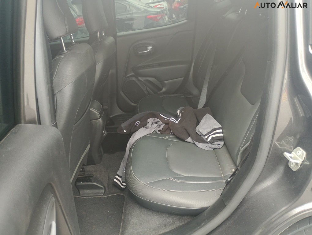 JEEP RENEGADE 1.3  T270 TURBO FLEX LONGITUDE AT6