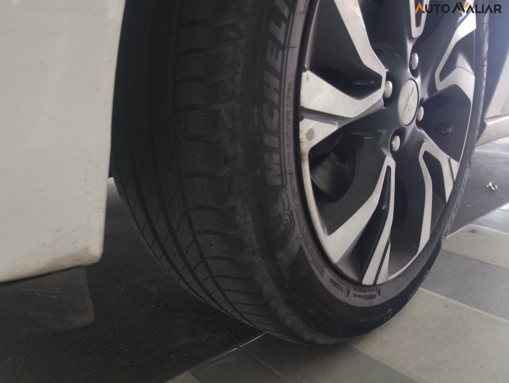 CHEVROLET ONIX 1.0 TURBO FLEX PLUS PREMIER AUTOM&Aacute;TICO