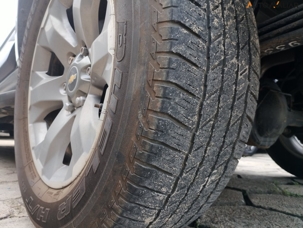 CHEVROLET S10 2.8 16V TURBO DIESEL LTZ CD 4X4 AUTOM&Aacute;TICO