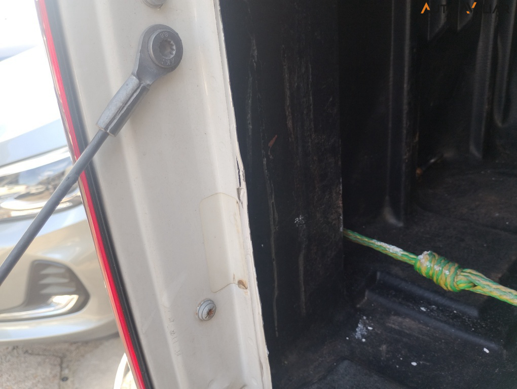 VOLKSWAGEN AMAROK 3.0 V6 TDI HIGHLINE CD DIESEL 4MOTION AUTOMATICO