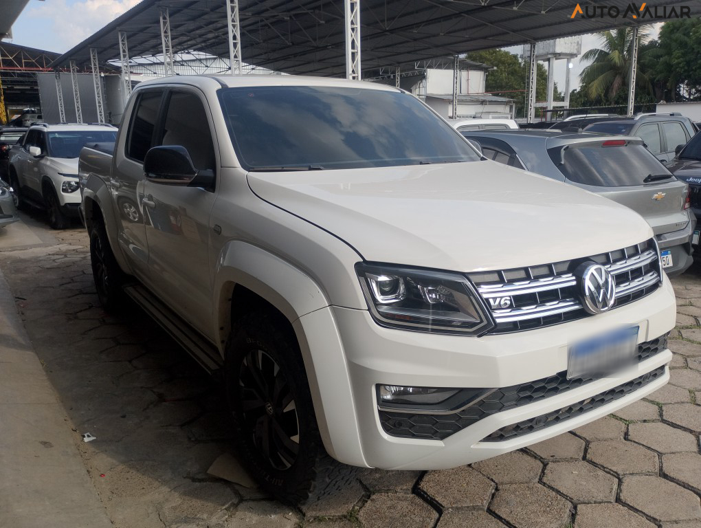 VOLKSWAGEN AMAROK 3.0 V6 TDI HIGHLINE CD DIESEL 4MOTION AUTOMATICO