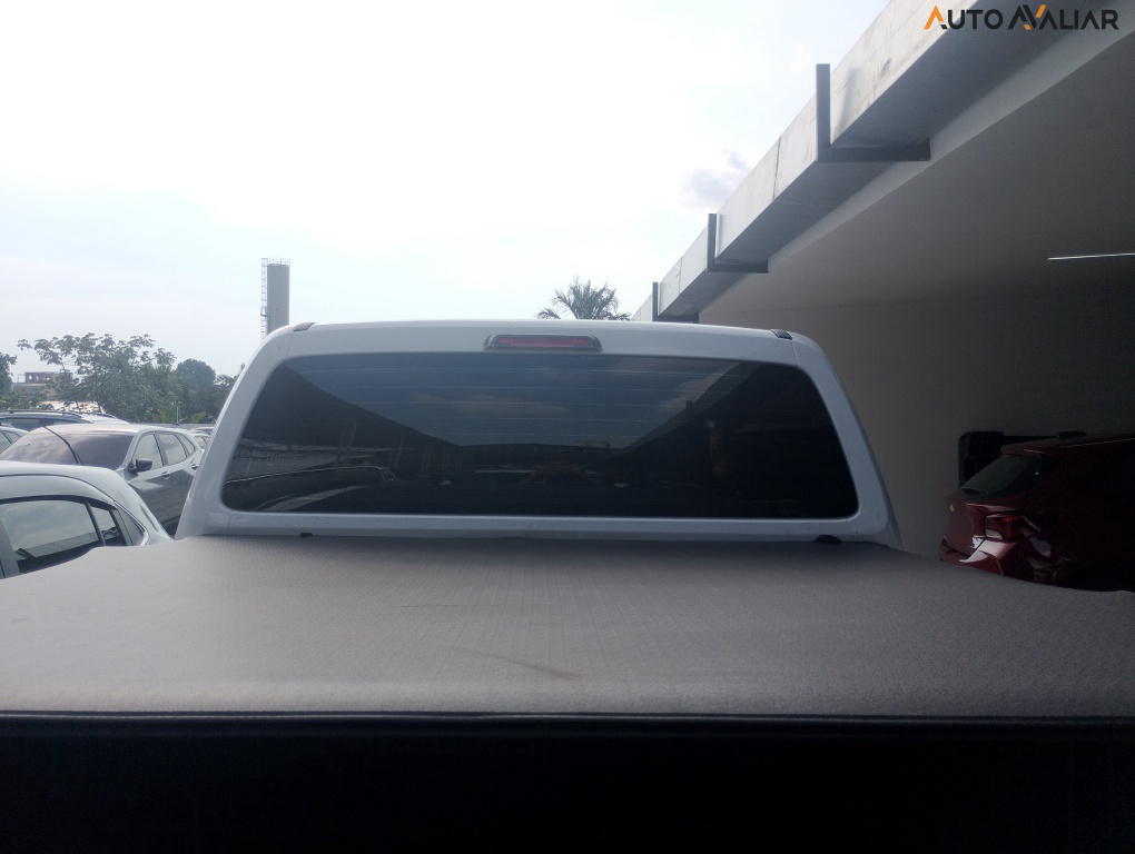 VOLKSWAGEN AMAROK 3.0 V6 TDI HIGHLINE CD DIESEL 4MOTION AUTOMATICO