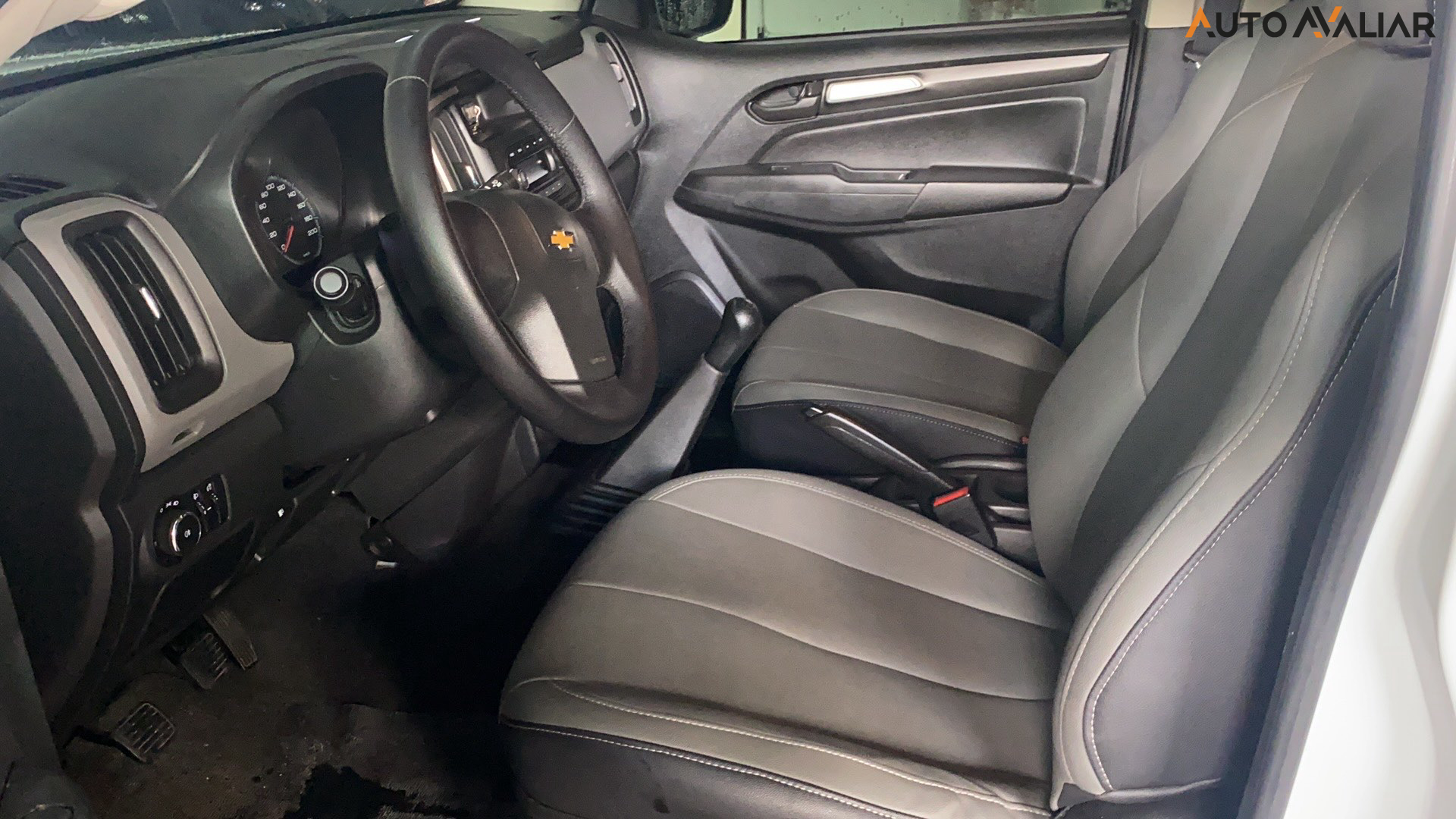 CHEVROLET S10 2.8 16V TURBO DIESEL LS CD 4X4 MANUAL