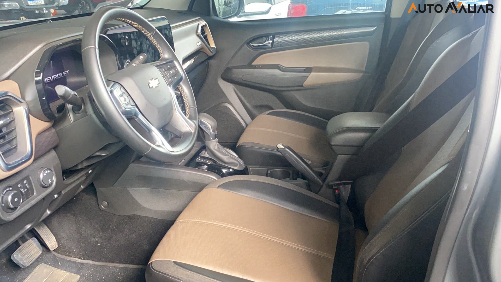 CHEVROLET S10 2.8 16V TURBO DIESEL HIGH COUNTRY CD 4X4 AUTOM&Aacute;TICO