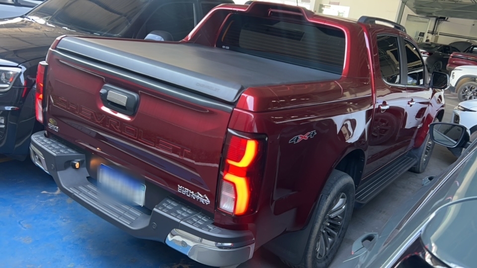 CHEVROLET S10 2.8 16V TURBO DIESEL HIGH COUNTRY CD 4X4 AUTOM&Aacute;TICO