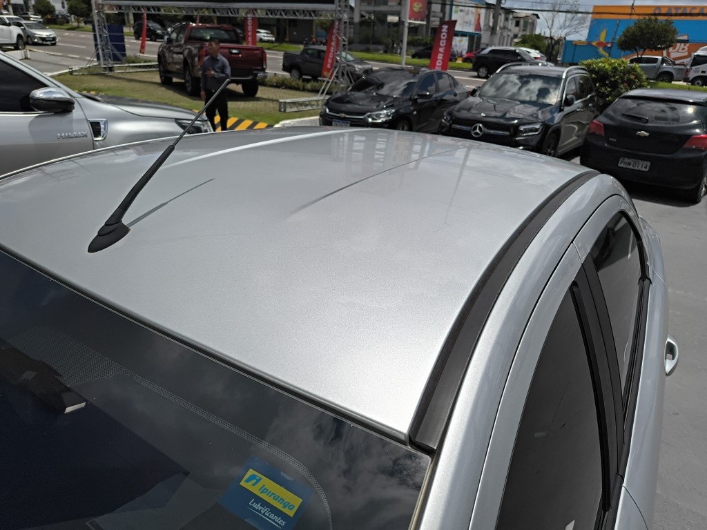 FORD KA 1.0 SE / SE PLUS TI-VCT FLEX 