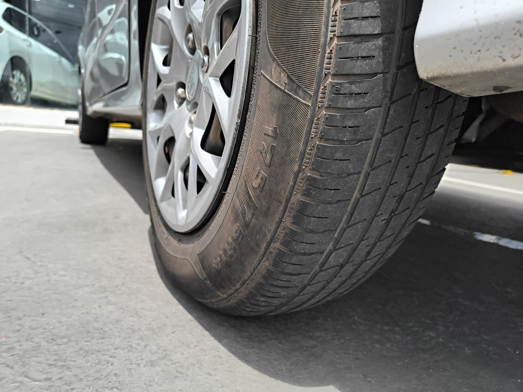 FORD KA 1.0 SE / SE PLUS TI-VCT FLEX 