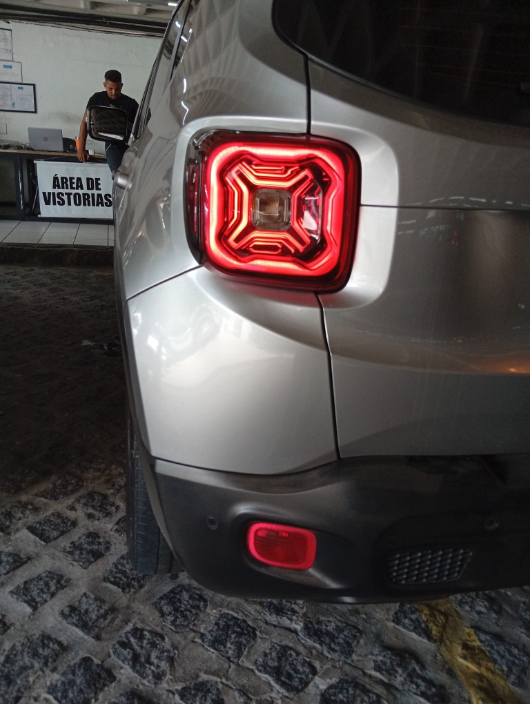 JEEP RENEGADE 1.8 16V FLEX LONGITUDE 4P AUTOMATICO