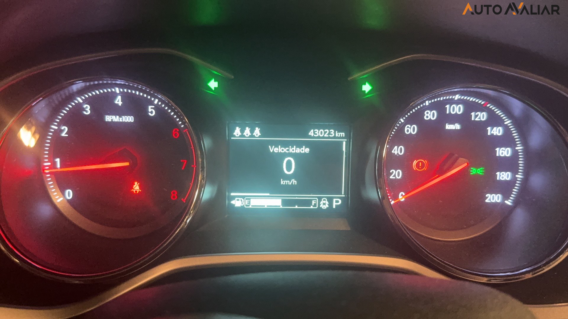 CHEVROLET ONIX 1.0 TURBO FLEX PLUS PREMIER AUTOMÁTICO