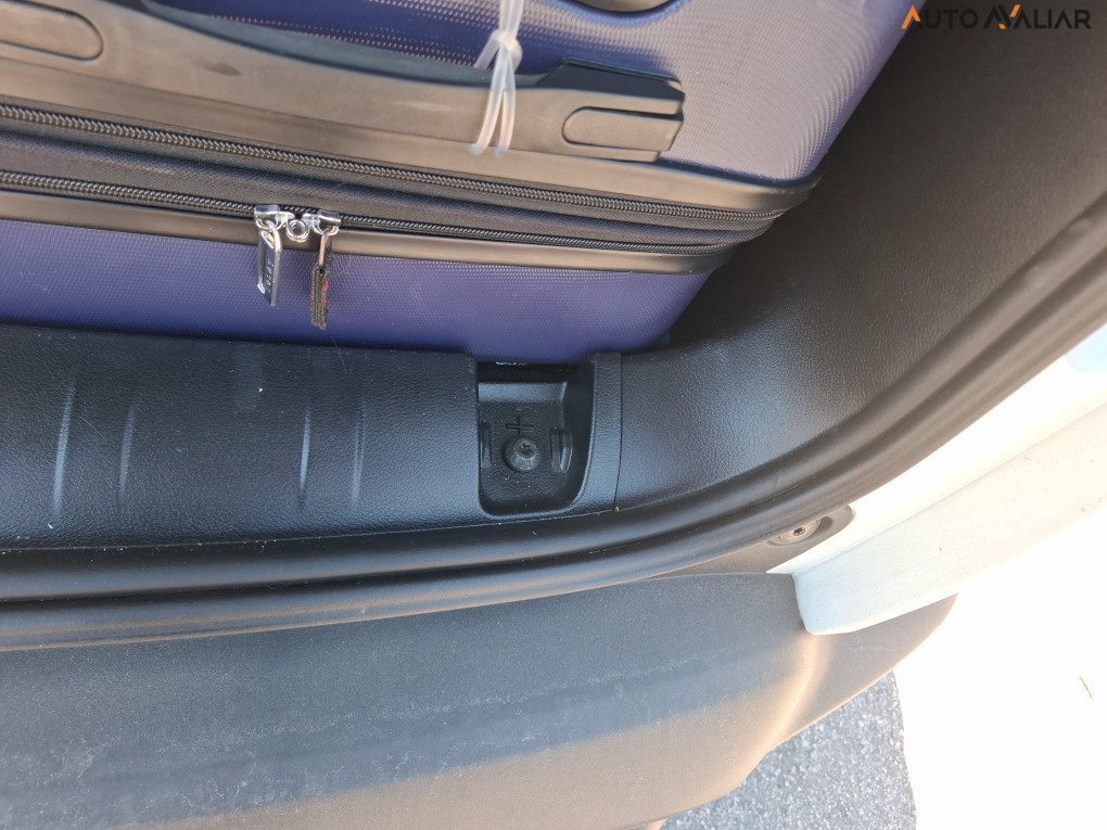 JEEP RENEGADE 1.3  T270 TURBO FLEX LONGITUDE AT6