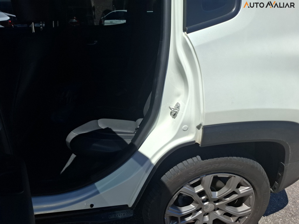 JEEP RENEGADE 1.3  T270 TURBO FLEX LONGITUDE AT6