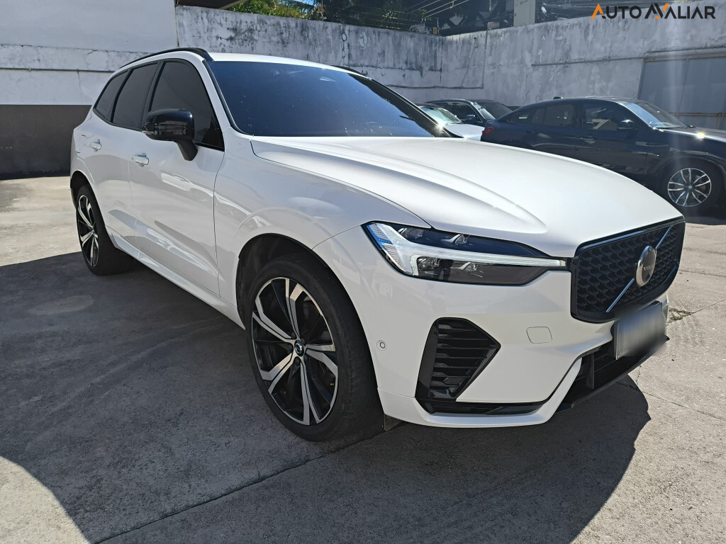 VOLVO XC60 2.0 T8 RECHARGE R-DESIGN AWD GEARTRONIC