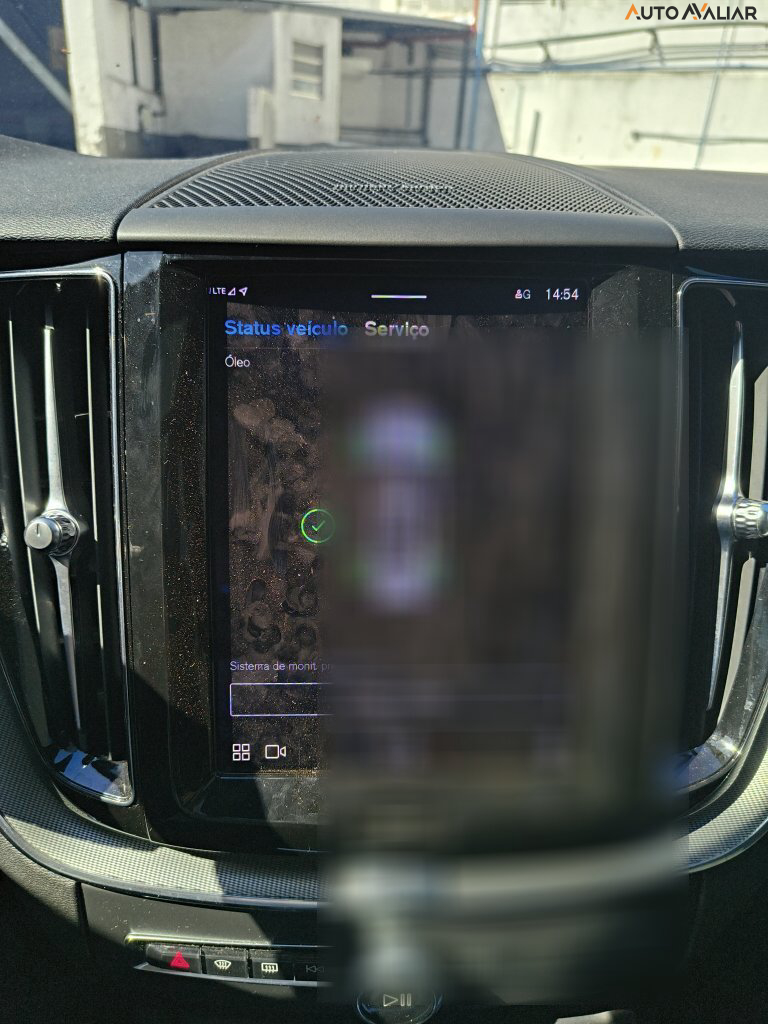 VOLVO XC60 2.0 T8 RECHARGE R-DESIGN AWD GEARTRONIC