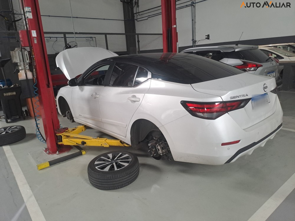 NISSAN SENTRA 2.0 16V GASOLINA ADVANCE XTRONIC