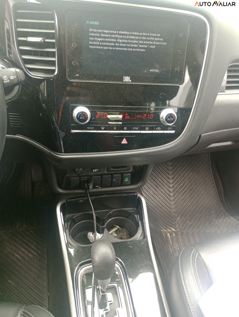 MITSUBISHI OUTLANDER 2.2 MIVEC DI-D DIESEL HPE-S AWD AUTOMATICO