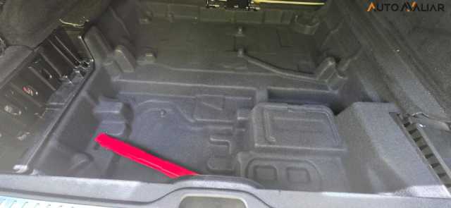 MERCEDES-BENZ GLC 250 2.0 CGI GASOLINA HIGHWAY 4MATIC 9G-TRONIC