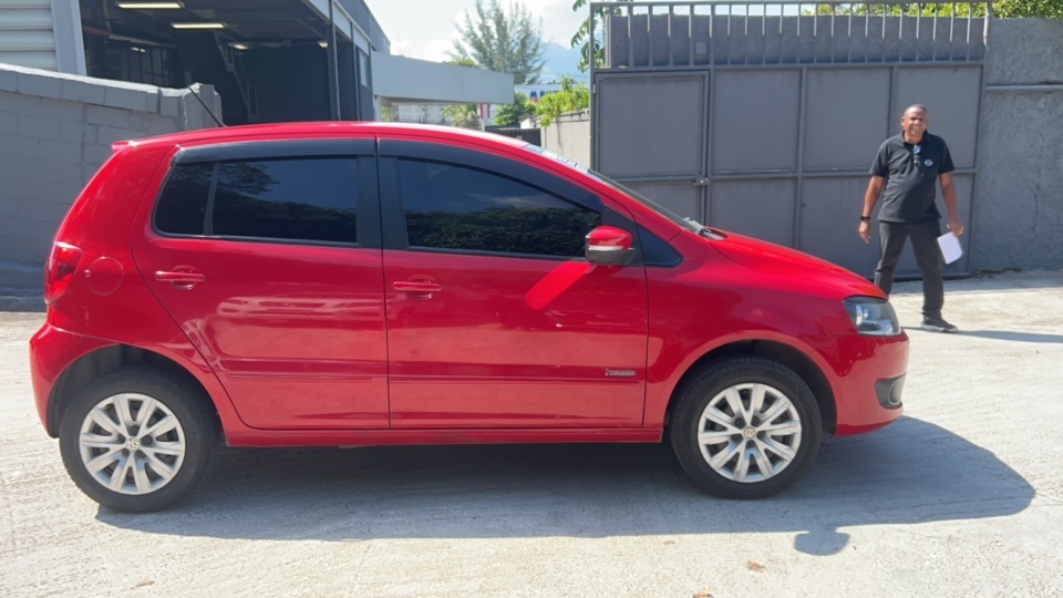 VOLKSWAGEN FOX 1.0 MI TREND 8V FLEX 4P MANUAL