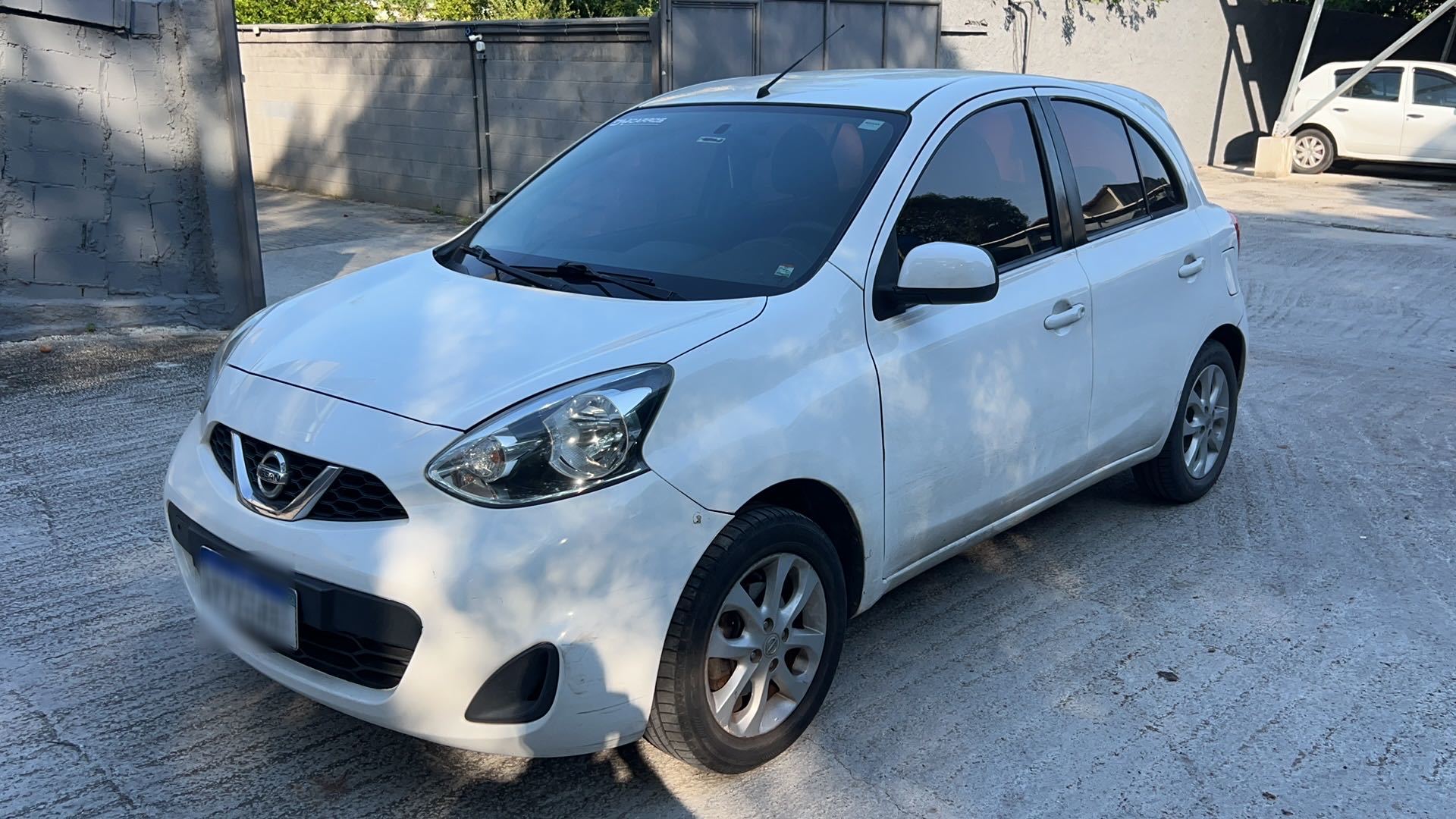NISSAN MARCH 1.6 SV 16V FLEX 4P MANUAL
