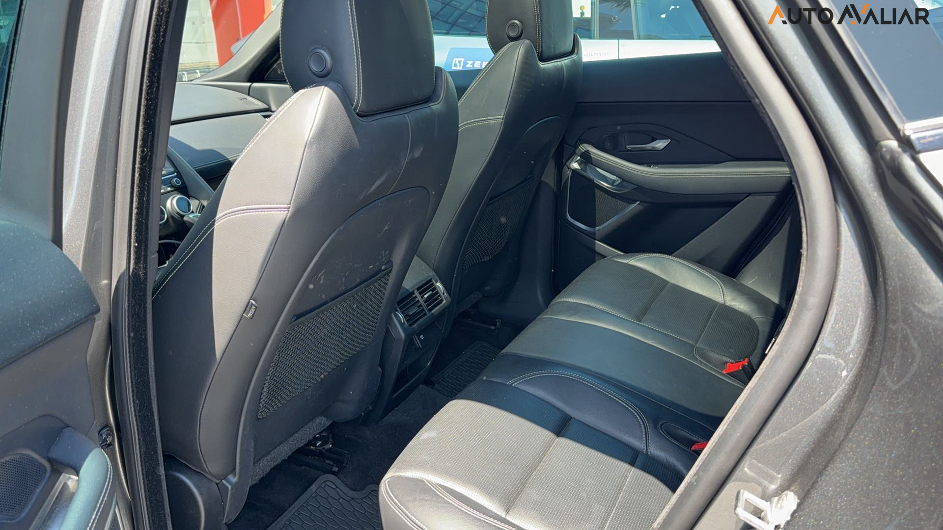 JAGUAR E-PACE 2.0 16V P300 GASOLINA R-DYNAMIC SE AWD AUTOMATICO