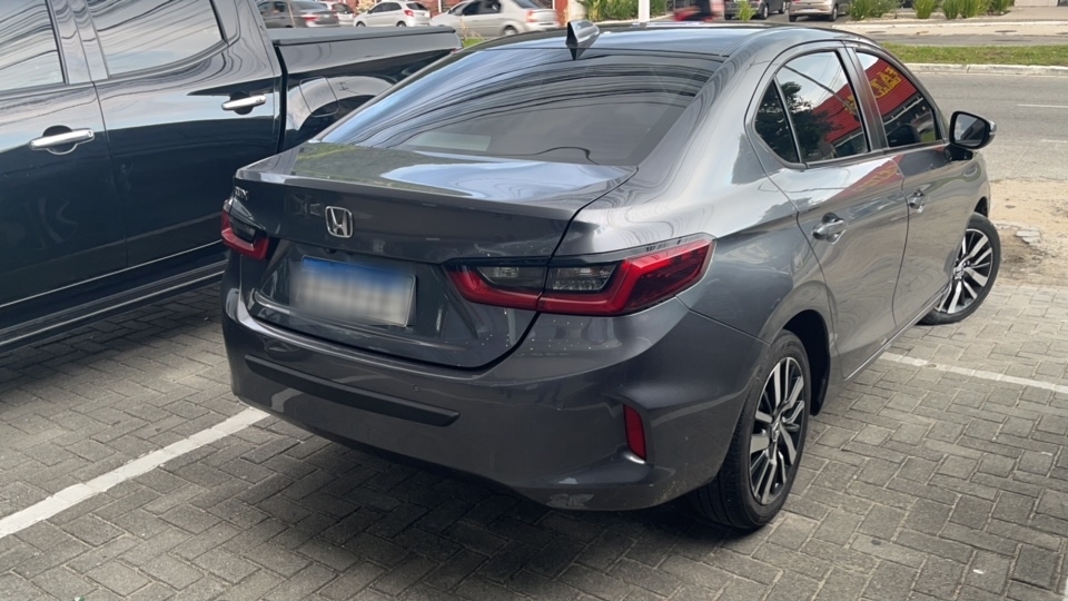 HONDA CITY 1.5 I-VTEC FLEX SEDAN TOURING CVT