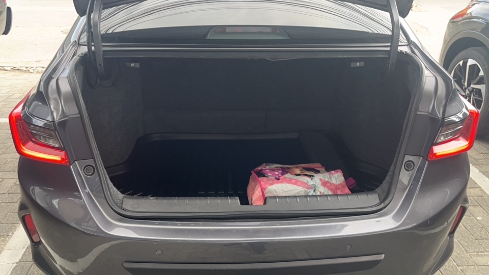 HONDA CITY 1.5 I-VTEC FLEX SEDAN TOURING CVT