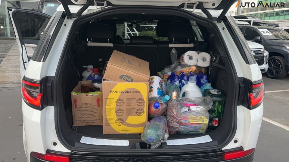 LAND ROVER DISCOVERY SPORT 2.0 D200 TURBO DIESEL R-DYNAMIC SE AUTOMATICO