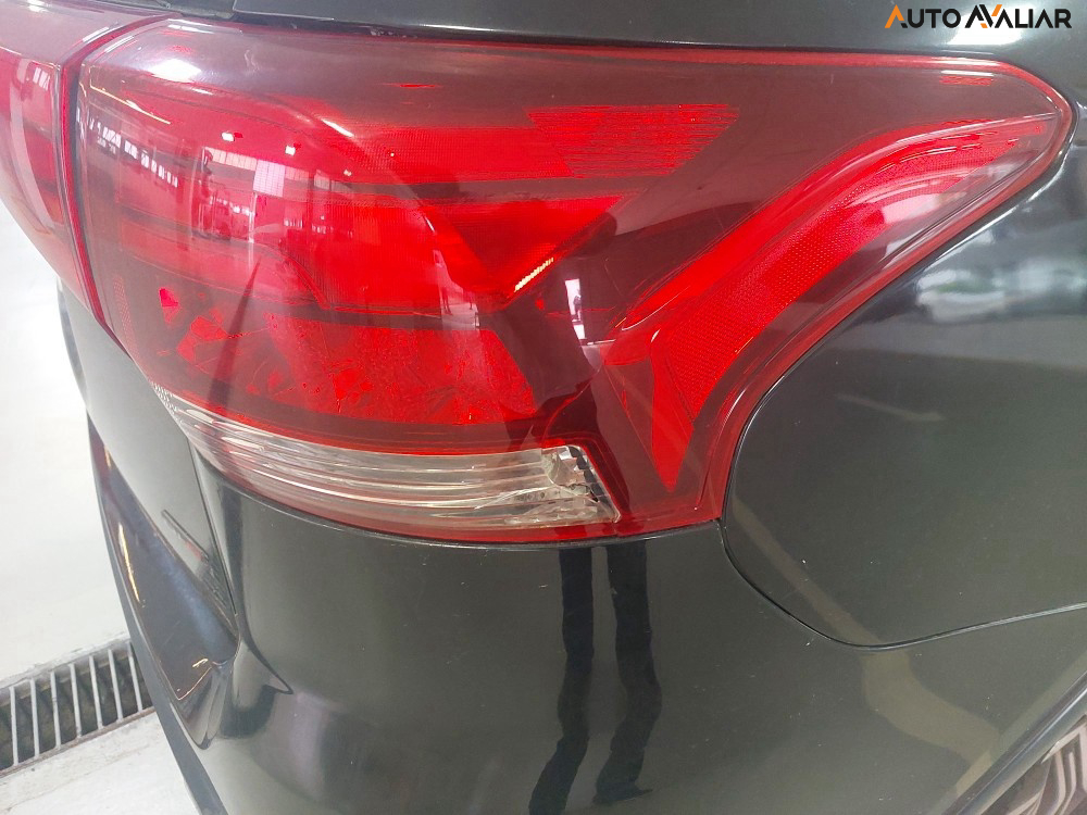 MITSUBISHI OUTLANDER 2.2 4X4 16V DIESEL 4P AUTOMATICO