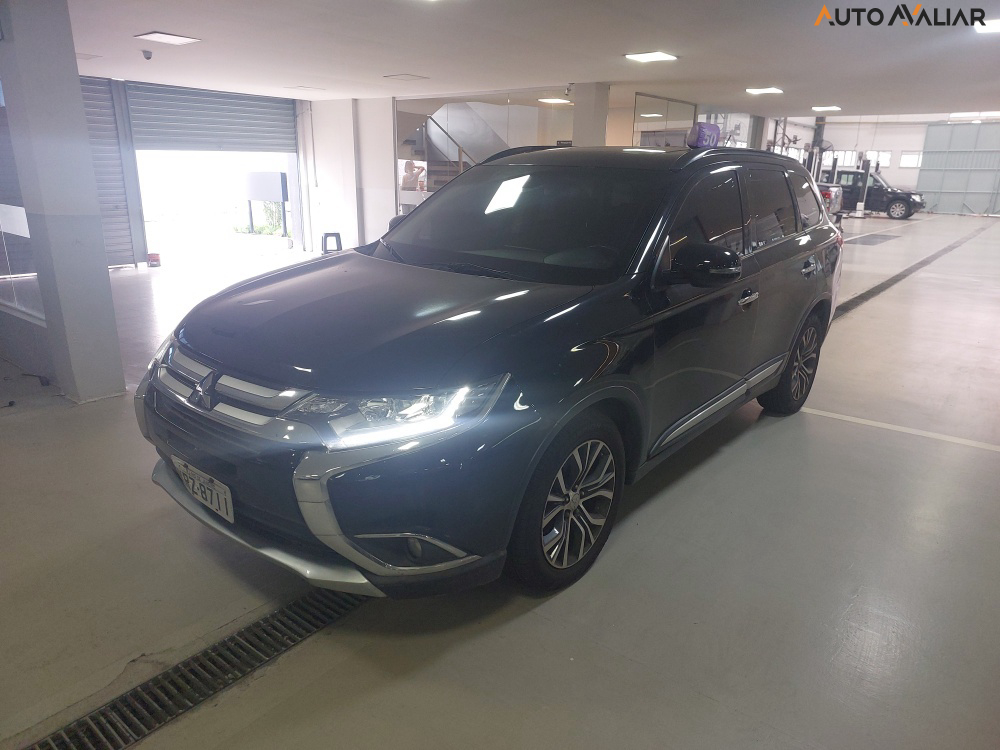 MITSUBISHI OUTLANDER 2.2 4X4 16V DIESEL 4P AUTOMATICO
