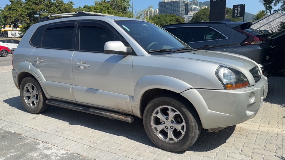 HYUNDAI TUCSON 2.0 MPFI GLS 16V 143CV 2WD FLEX 4P AUTOMATICO