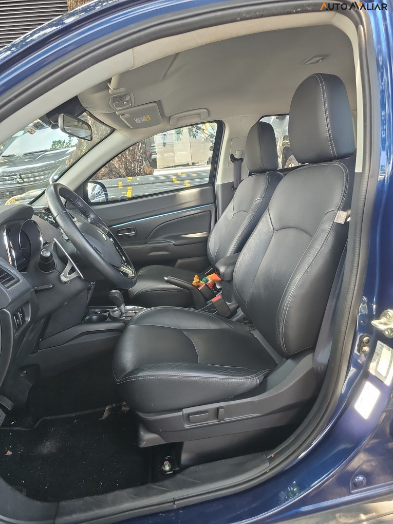 MITSUBISHI OUTLANDER 2.0 MIVEC FLEX SPORT HPE AUTOM&Aacute;TICO