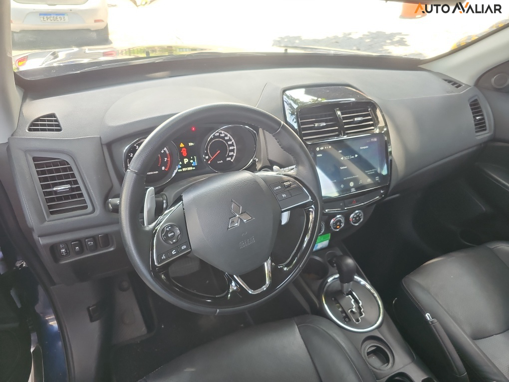 MITSUBISHI OUTLANDER 2.0 MIVEC FLEX SPORT HPE AUTOM&Aacute;TICO