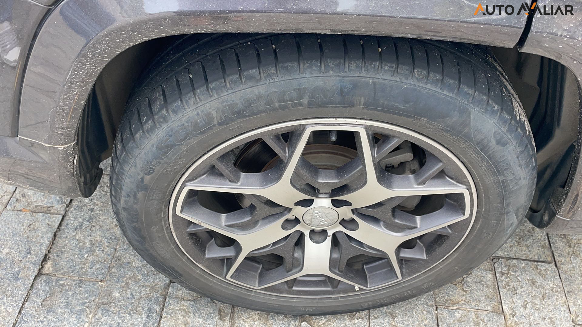 JEEP COMMANDER 1.3 T270 TURBO FLEX OVERLAND AT6