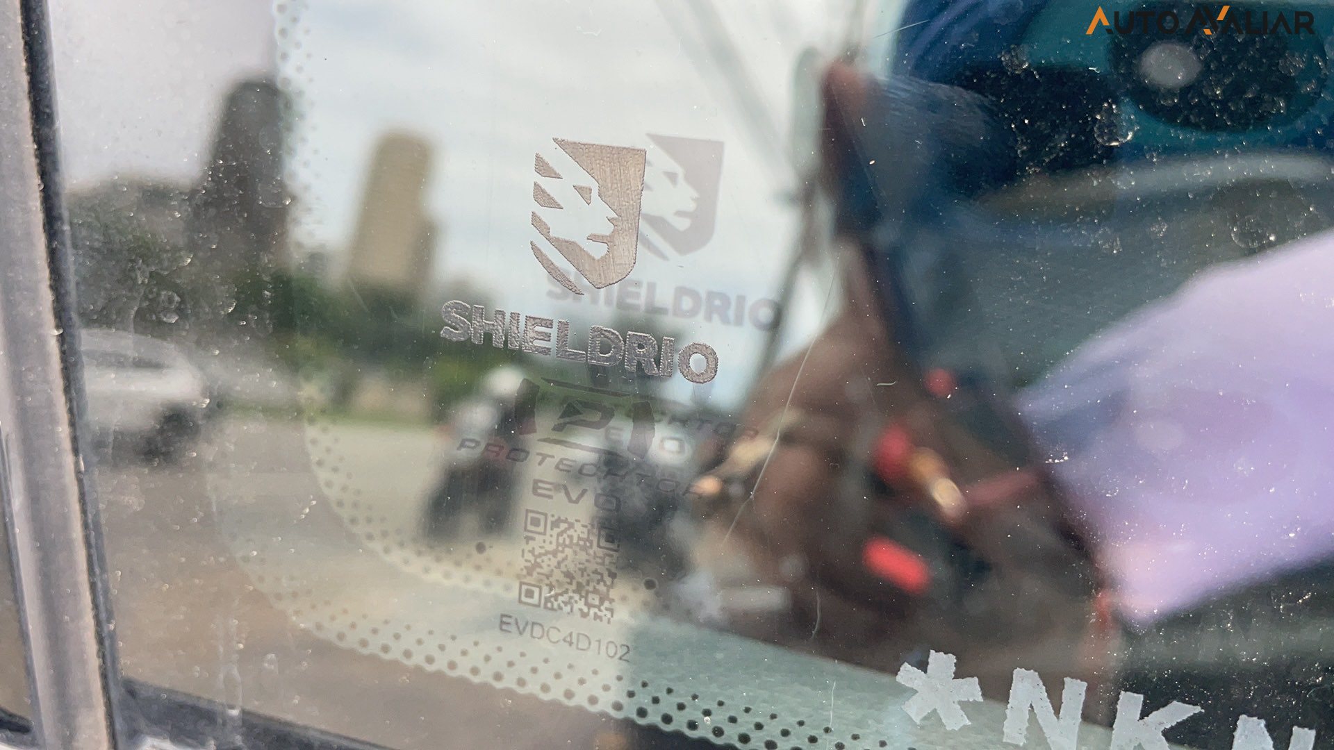 JEEP COMMANDER 1.3 T270 TURBO FLEX OVERLAND AT6